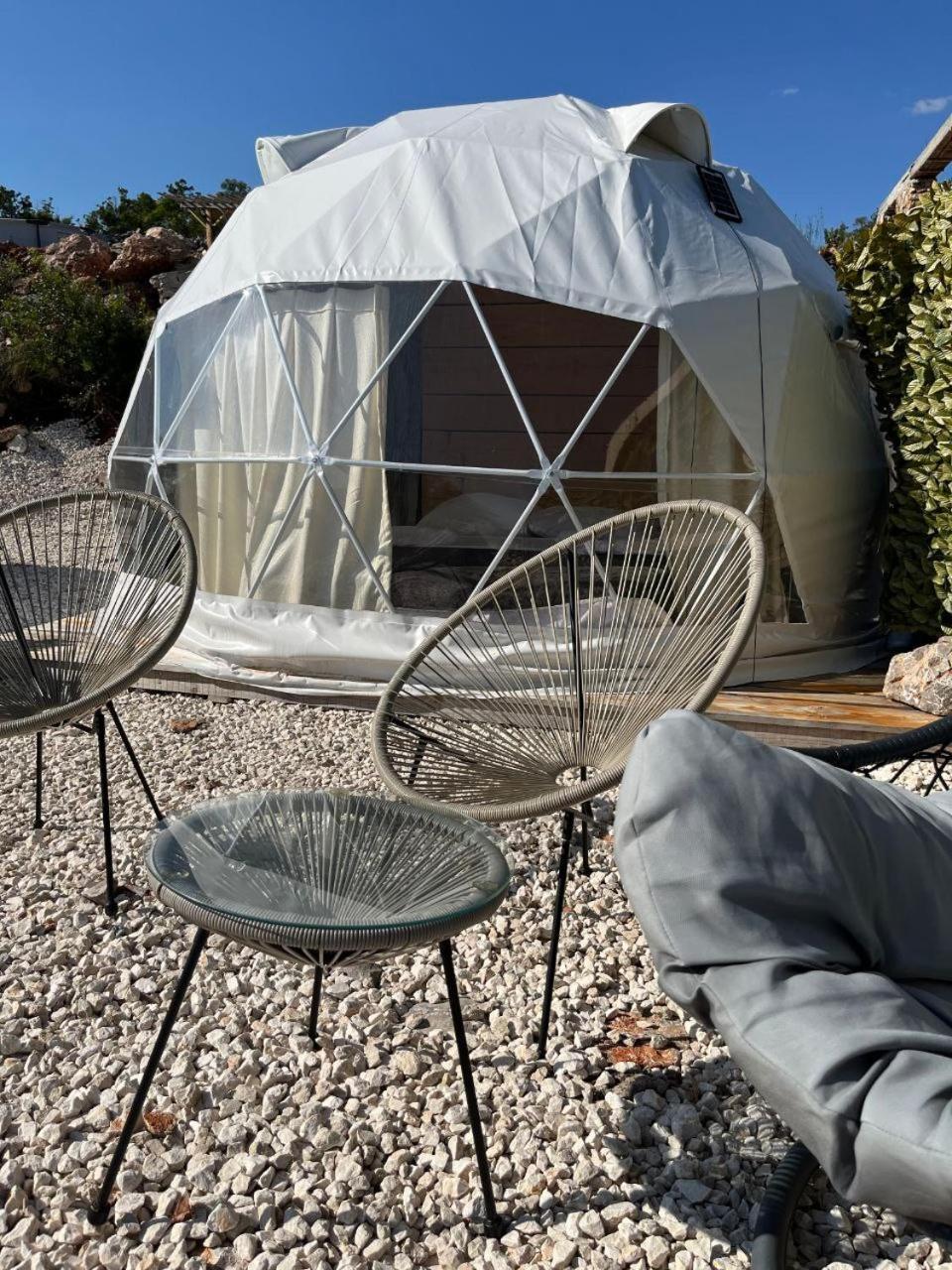 Glamping Rose Hotel Radovici Eksteriør billede