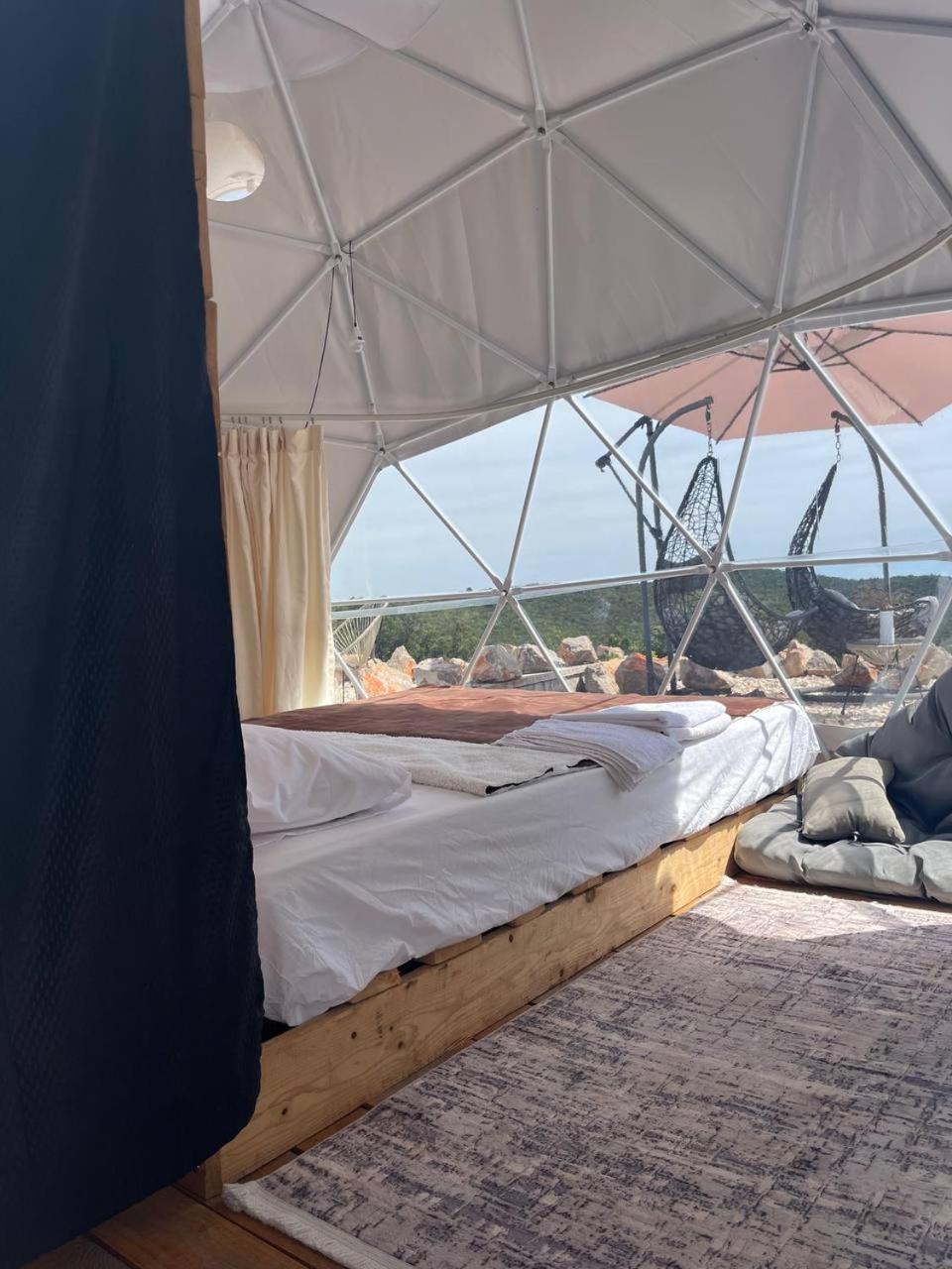 Glamping Rose Hotel Radovici Eksteriør billede